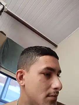 Fefe2805 online show from April 28, 2:22 pm