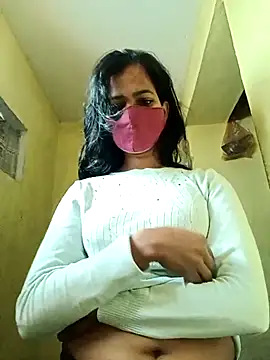 Snapshot of Namrta_cute chatting on February 13, 3:02 am Namrta cute online show from February 13, 3:02 am