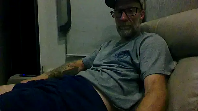 Snapshot of tittycum3636 chatting on July 2, 5:57 am tittycum3636 online show from July 2, 5:57 am