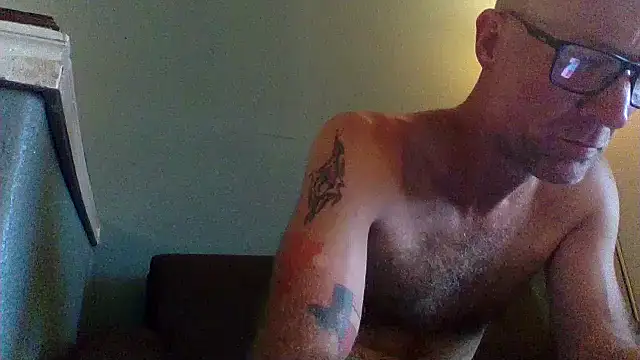 Snapshot of tittycum3636 chatting on July 22, 9:17 pm tittycum3636 online show from July 22, 9:17 pm