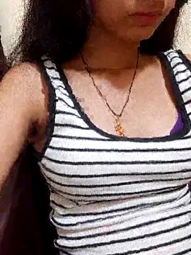 Kanchan7909 online show from April 18, 4:38 am