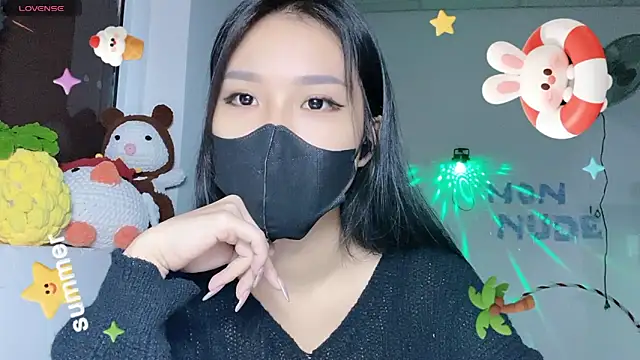 Snapshot of Tieu-May chatting on June 16, 9:34 am Tieu-May online show from June 16, 9:34 am