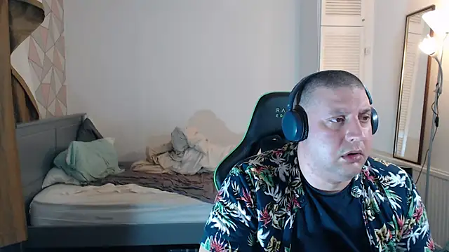 thetalldude265 online show from January 14, 3:45 am