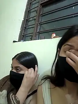 Sakshi-Aditi online show from February 7, 7:39 pm