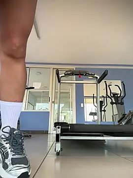 RoseOnYou online show from March 22, 6:55 pm