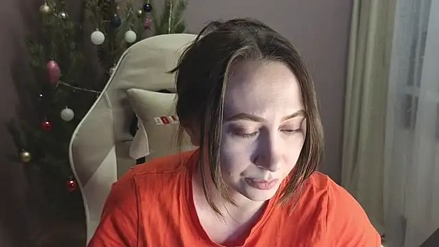 OliviaVivi online show from January 9, 10:00 pm