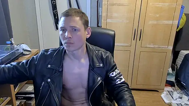 AurinSky online show from June 9, 10:43 pm