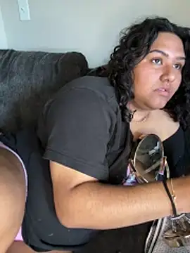 Angeliccreamyrican online show from April 17, 9:29 pm