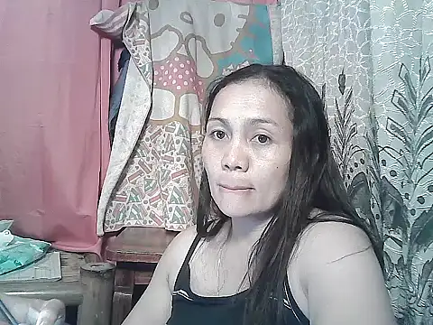 prettymomma24xx online show from March 29, 9:42 am