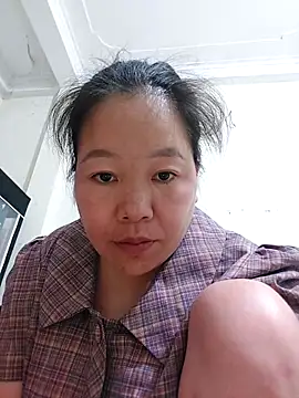 donaaa2 online show from March 6, 2:57 pm