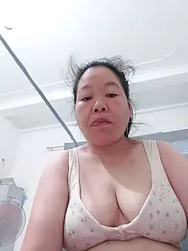 donaaa2 online show from April 10, 9:30 pm