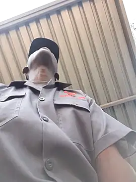 Sihle Plays online show from February 4, 9:04 am