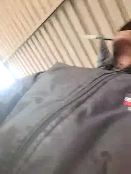 Sihle Plays online show from February 28, 10:05 am