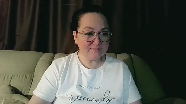 infinity loveliness online show from April 22, 8:06 am