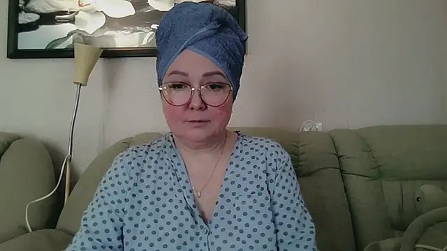 Snapshot of infinity_loveliness chatting on May 3, 7:47 am infinity loveliness online show from May 3, 7:47 am