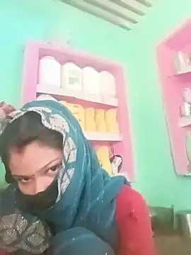 Snapshot of Rachna9090 chatting on June 19, 7:34 am Rachna9090 online show from June 19, 7:34 am