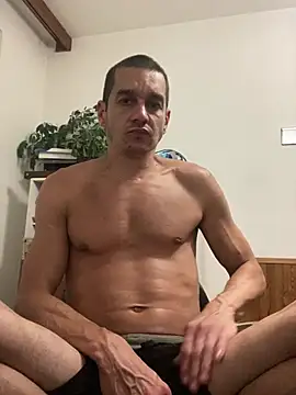 Snapshot of slabyhrac chatting on June 19, 8:23 pm slabyhrac online show from June 19, 8:23 pm