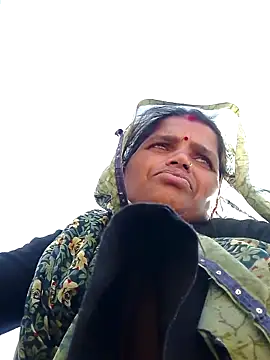 Snapshot of Jyoti_sekh chatting on March 28, 4:56 am Jyoti sekh online show from March 28, 4:56 am