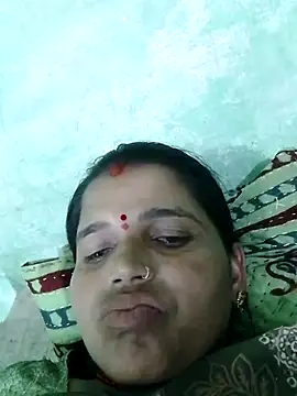 Snapshot of Jyoti_sekh chatting on May 16, 2:52 am Jyoti sekh online show from May 16, 2:52 am