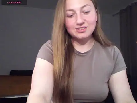 Snapshot of KittyAda1212 chatting on May 4, 6:59 pm KittyAda1212 online show from May 4, 6:59 pm