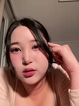 Snapshot of Ssun0612 chatting on January 9, 3:37 pm Ssun0612 online show from January 9, 3:37 pm