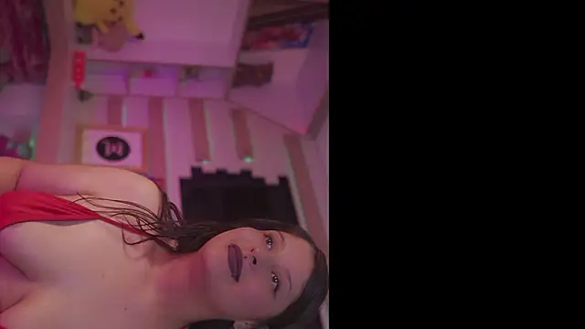 scartleth  online show from March 20, 8:57 pm