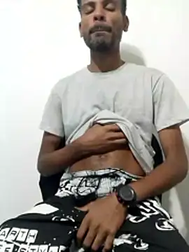 Snapshot of moreno_alpha_br chatting on February 7, 10:02 pm moreno alpha br online show from February 7, 10:02 pm