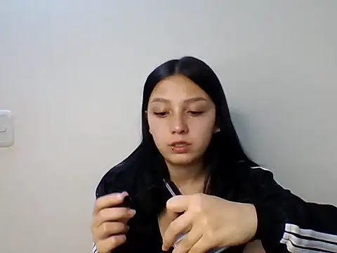 persefxne online show from March 28, 11:04 pm