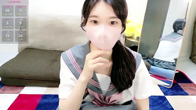 Rui-chaaan online show from April 3, 10:35 am