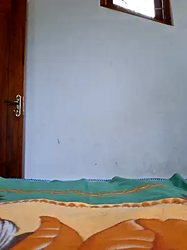 Snapshot of Nishu_Girl2 chatting on February 18, 11:17 am Nishu Girl2 online show from February 18, 11:17 am