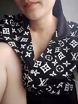 Asami 6868 online show from April 14, 7:14 am