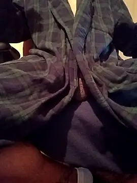 DucesWild23 online show from April 4, 9:18 am