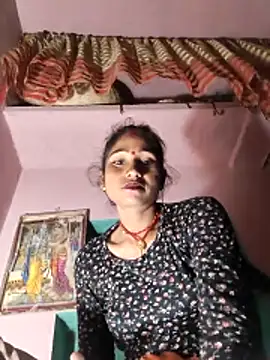 lodhi8080 online show from April 7, 9:15 pm