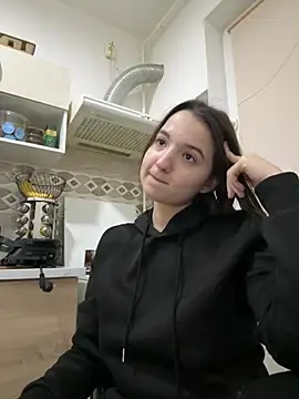 OutsiderMuse online show from February 20, 6:41 pm