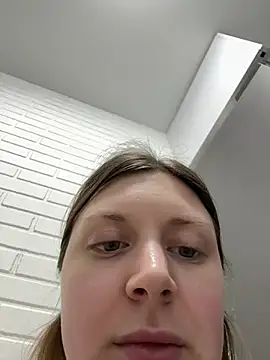 BlondeHott online show from March 4, 7:09 pm