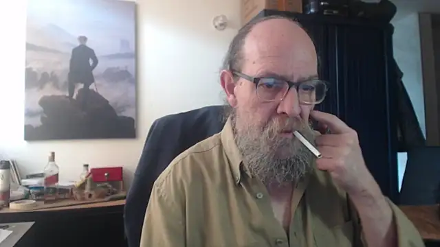 Uncle Hottie online show from June 24, 4:06 pm