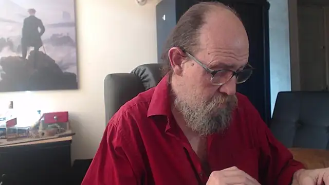 Uncle Hottie online show from June 29, 7:03 pm