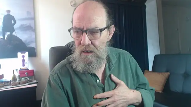 Uncle Hottie online show from July 11, 3:15 pm