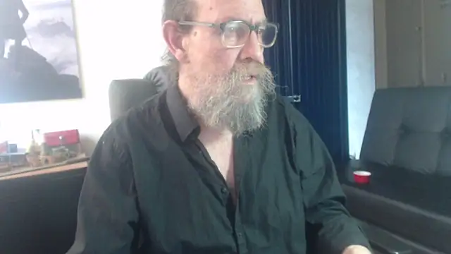 Uncle Hottie online show from July 28, 7:39 pm