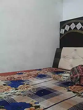 Cute-angle-1 online show from March 5, 7:37 am