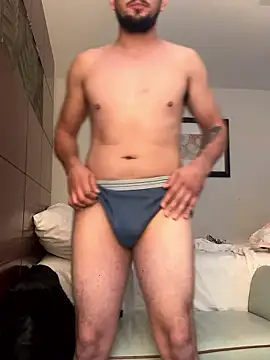 Snapshot of adventure686 chatting on January 16, 3:32 am adventure686 online show from January 16, 3:32 am