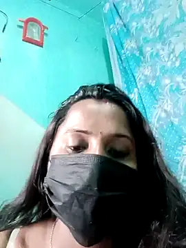 debpriyasen92 online show from March 5, 4:08 am