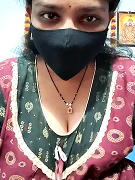 lusy79 online show from February 5, 9:03 am