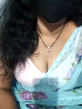 lusy79 online show from February 12, 4:35 pm