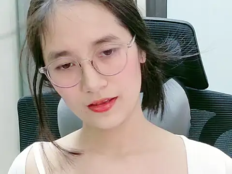 Shulee- online show from January 10, 3:52 am