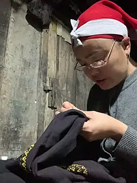 hinicky-0 online show from February 19, 2:57 pm