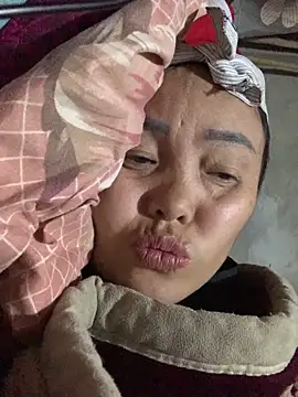 hinicky-0 online show from March 5, 8:10 am