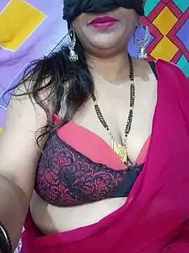 Snapshot of Hot-BHABHI696 chatting on May 9, 9:36 am Hot-BHABHI696 online show from May 9, 9:36 am