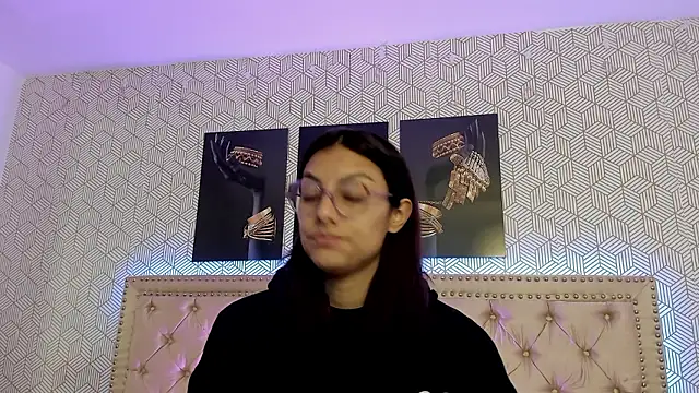 MeganRosseX online show from March 9, 5:50 pm