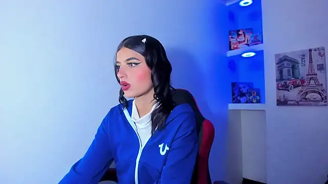 honeyluxe  online show from April 12, 5:12 am